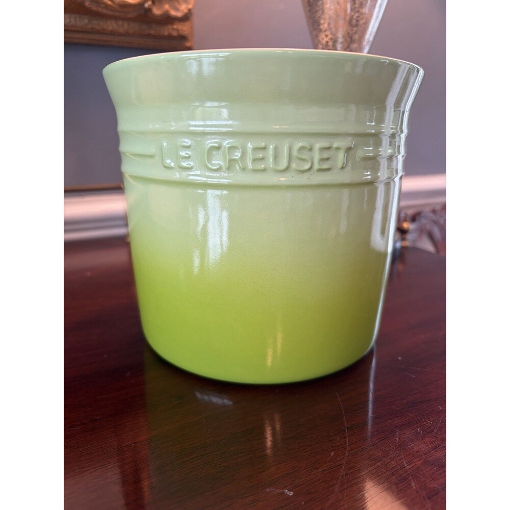 Le Creuset Lime Green Ombre Stoneware Utensil Crock  7" Round Holder 2.3 QT